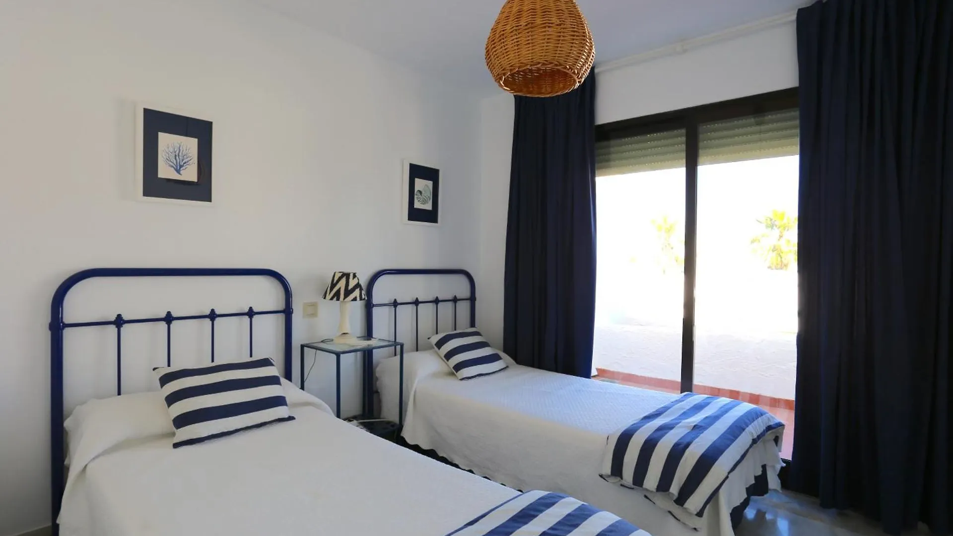 Estepona Premium Beach House Ferienhaus